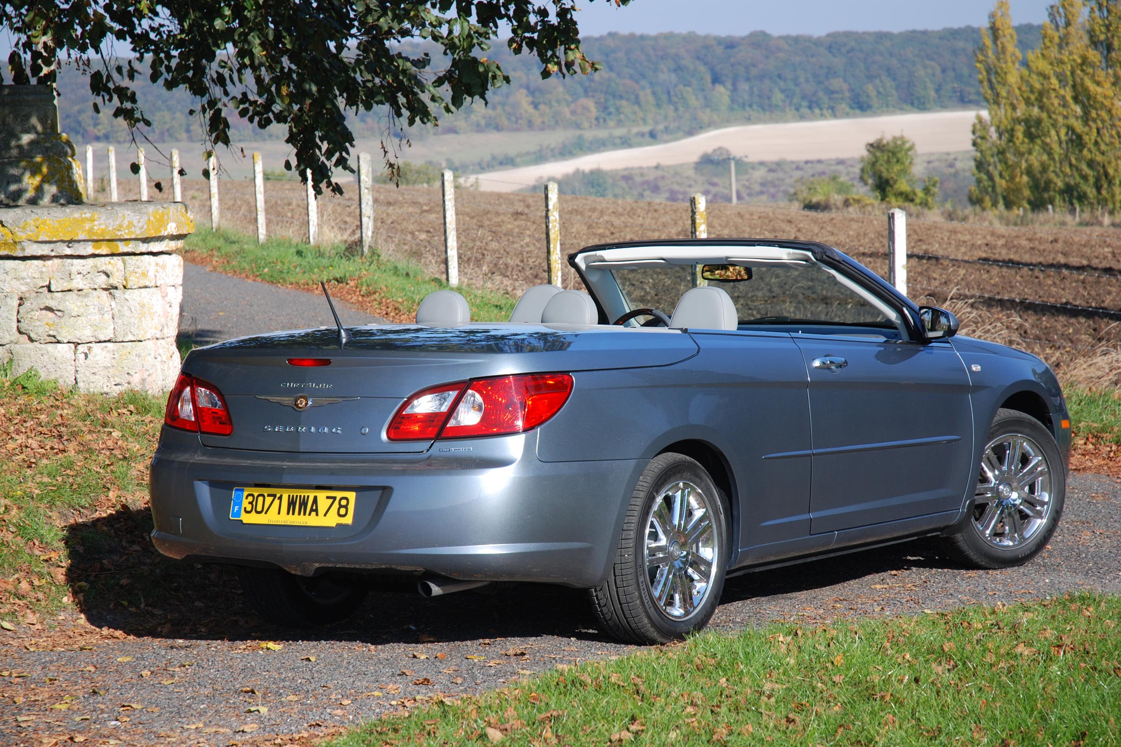 Essai CHRYSLER Sebring Cabriolet 2.0 CRD Motorlegend