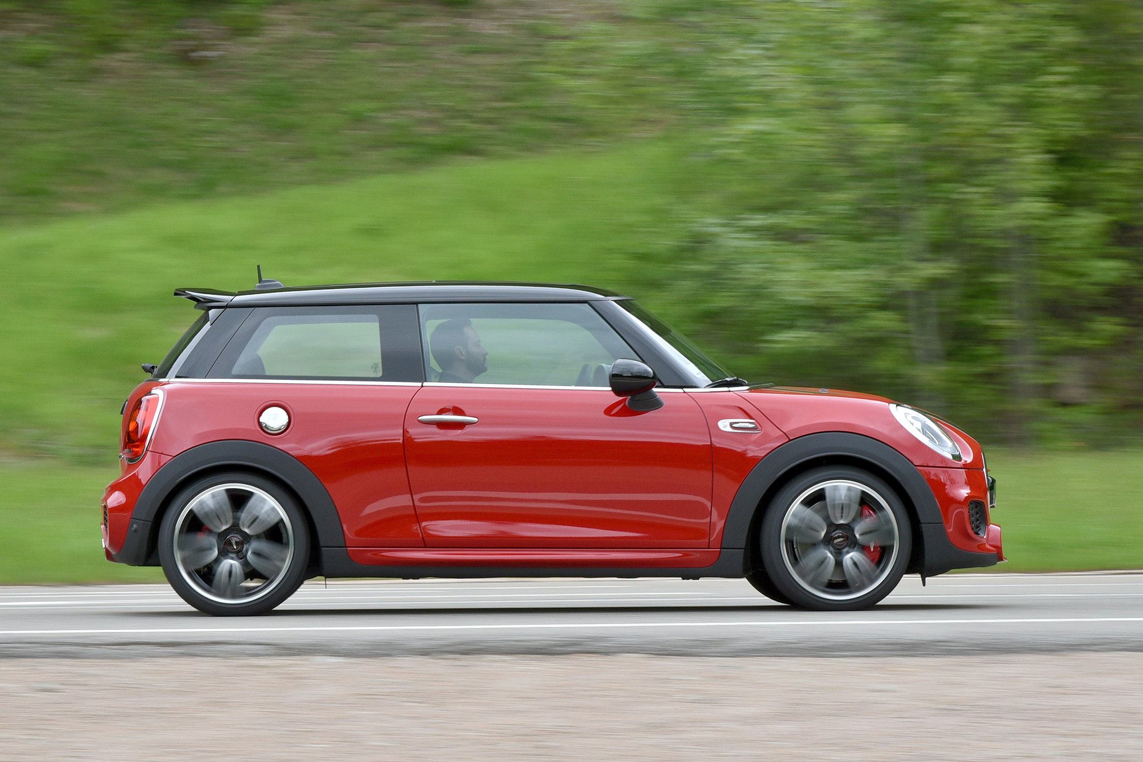 Mini Cooper JCW Red