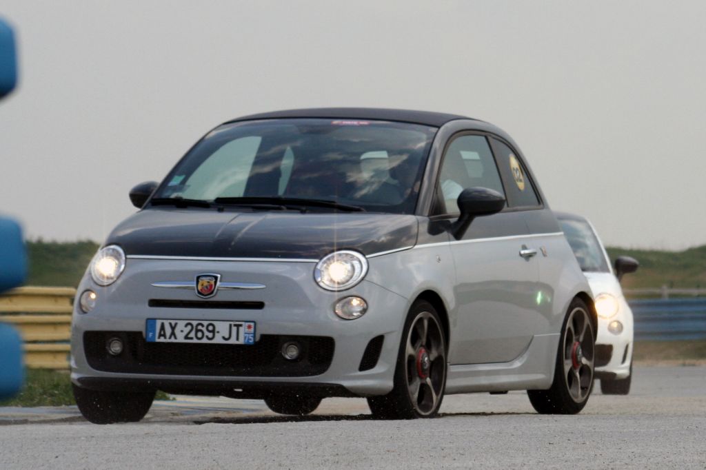 ABARTH 500C Esseesse