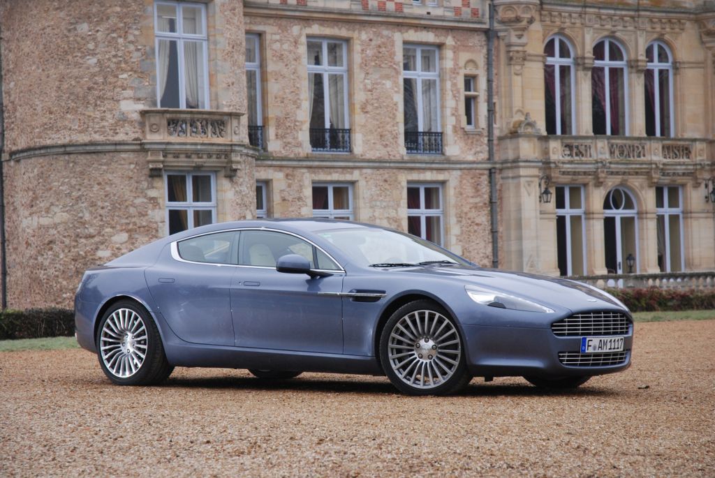 ASTON MARTIN Rapide