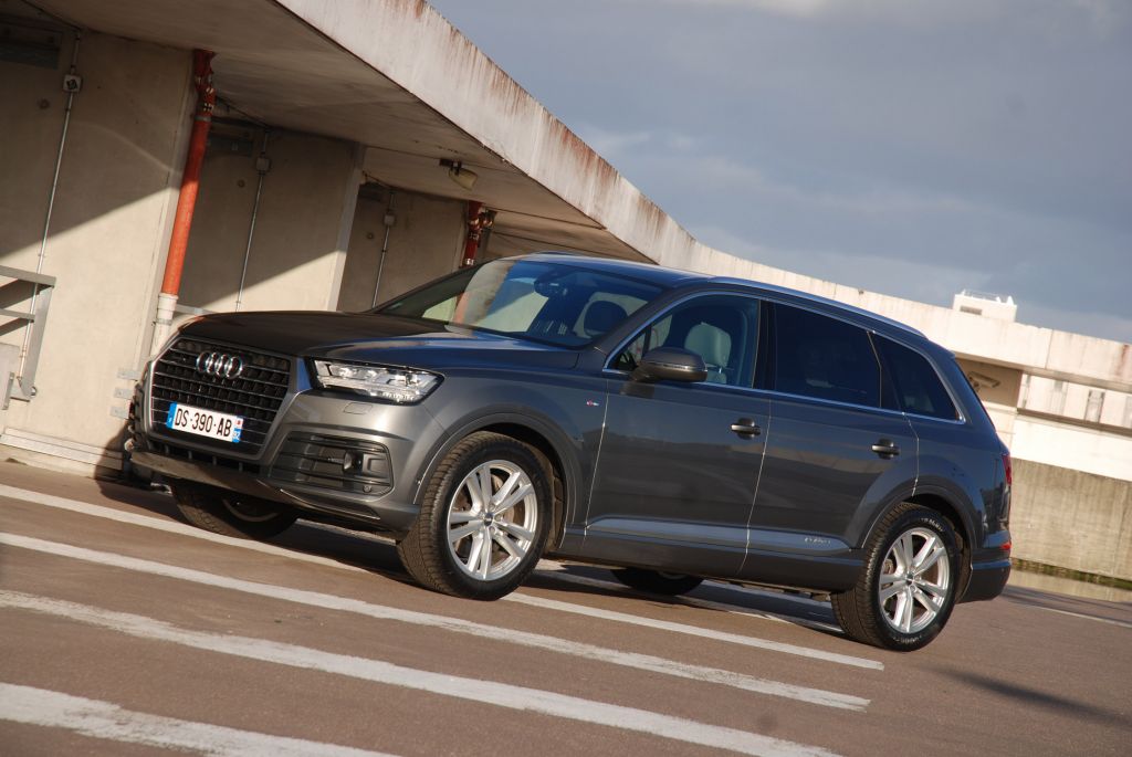 AUDI Q7 3.0 TDI 272 ch