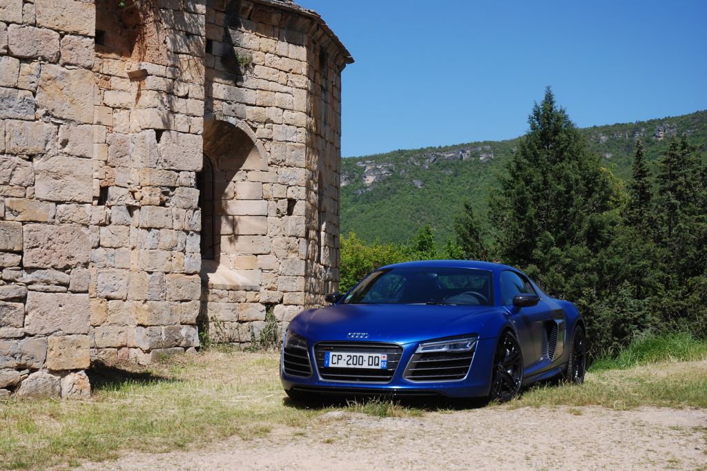 AUDI R8 V10 Plus