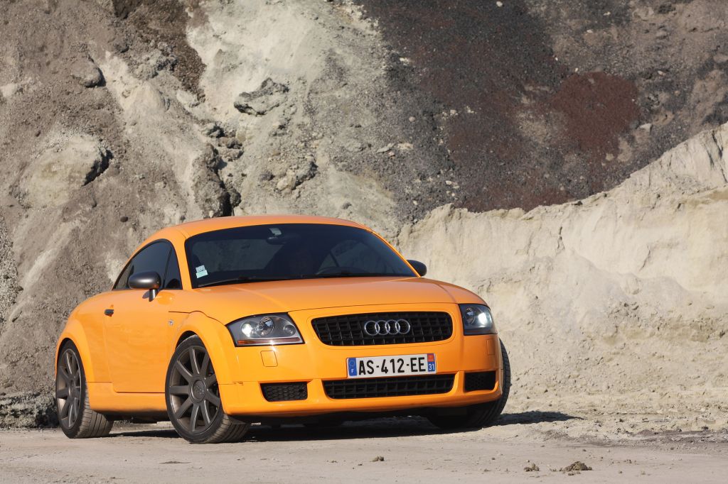 AUDI TT 3.2 V6 Quattro 250 ch