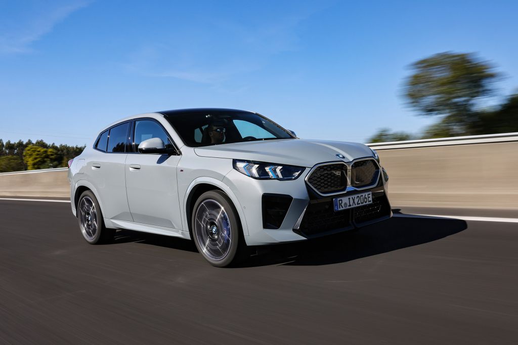 BMW iX2