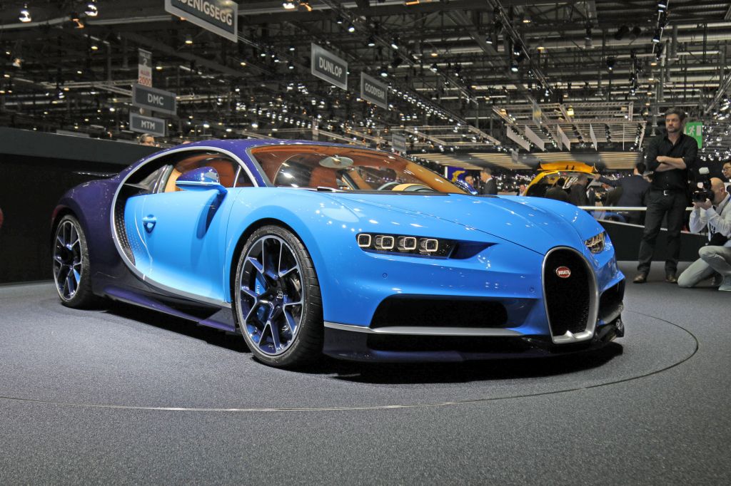 BUGATTI Chiron