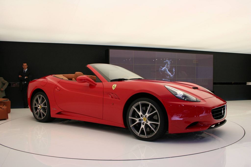 FERRARI California