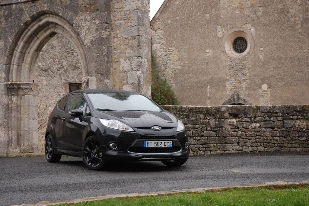 FORD Fiesta Sport Platinium