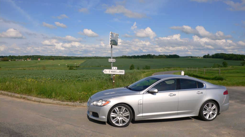 Essai JAGUAR XF-R