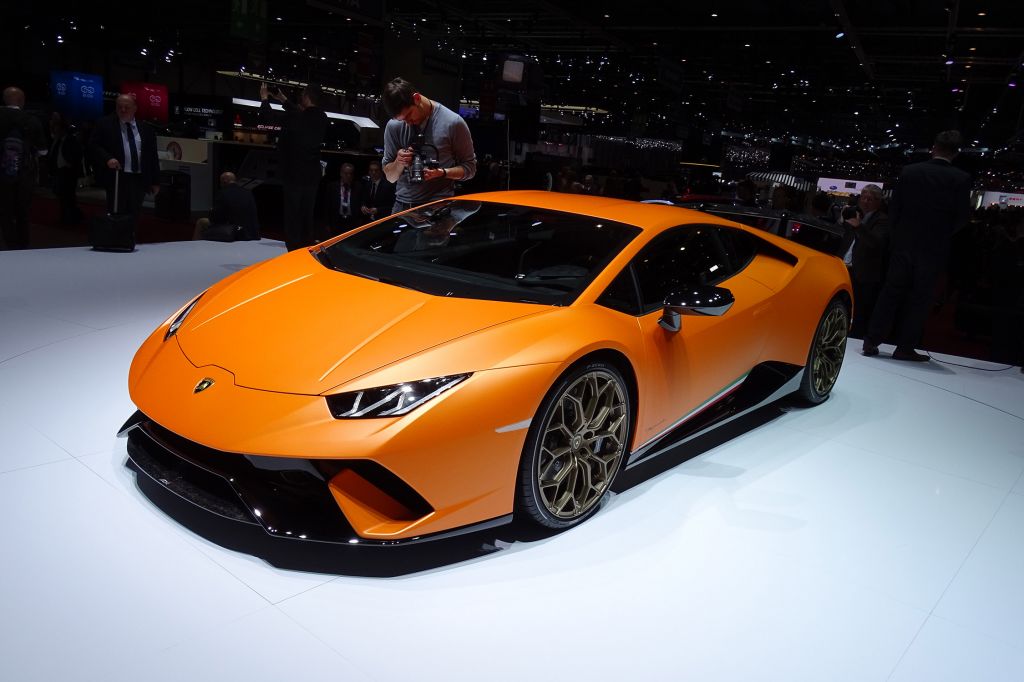 LAMBORGHINI Huracan Performante