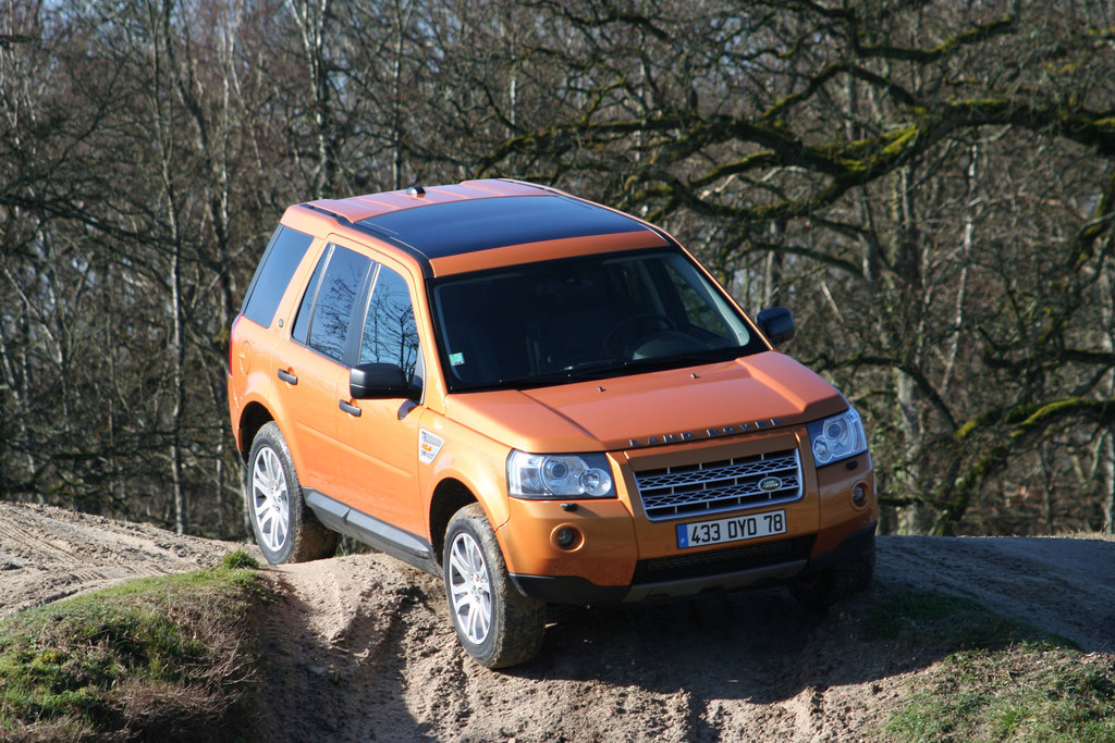 LAND ROVER Freelander 2