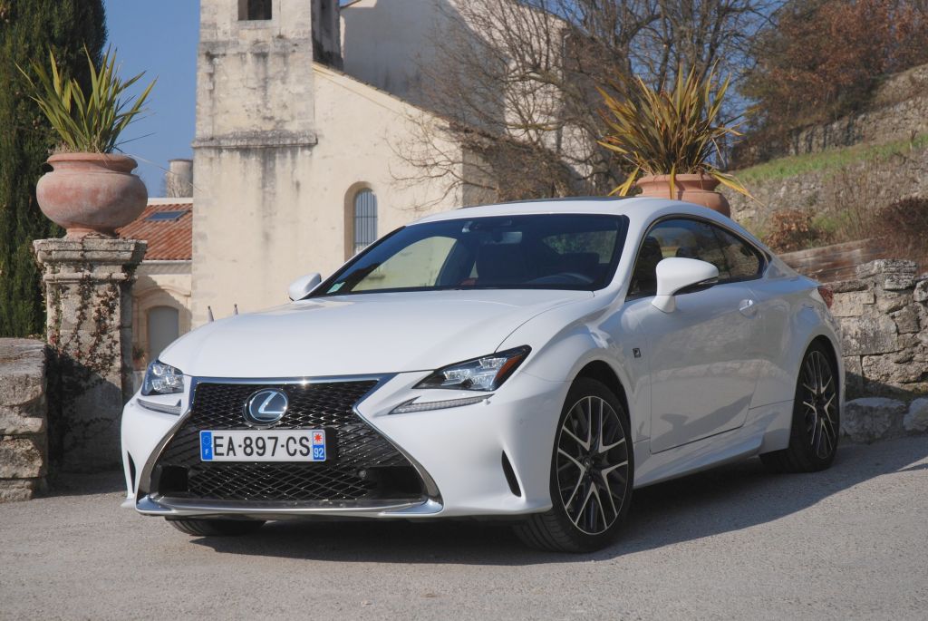 LEXUS RC 200t F Sport Executive