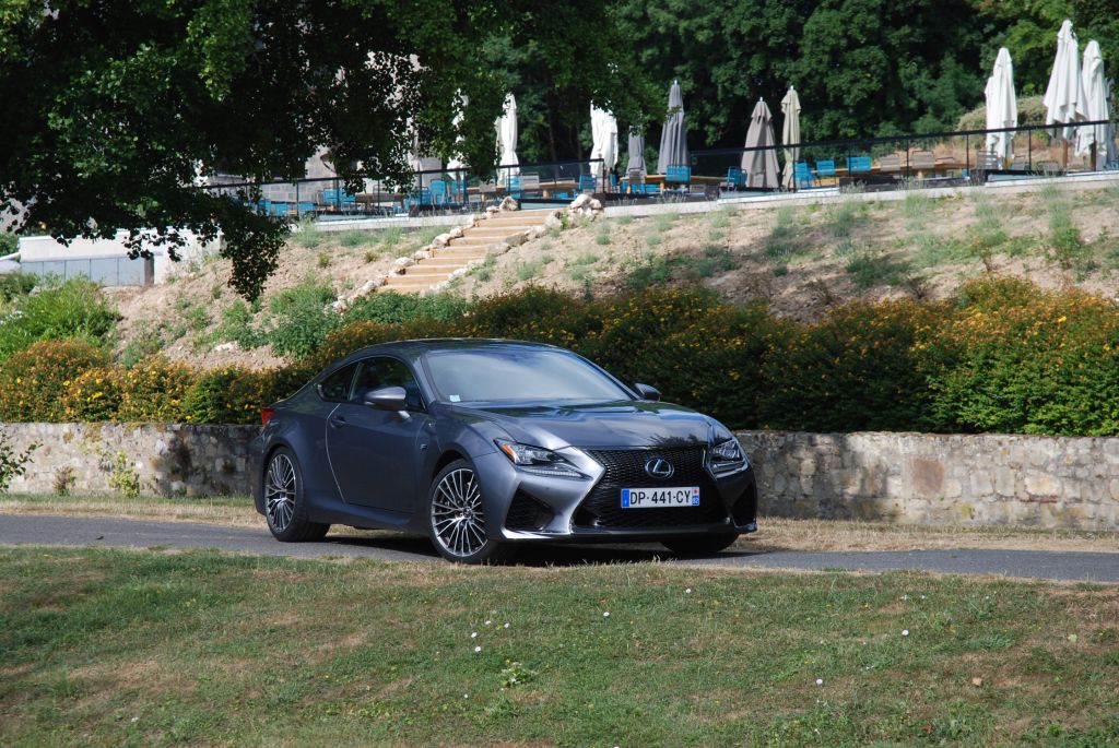 LEXUS RC F - Mondial de l'Automobile 2014.com