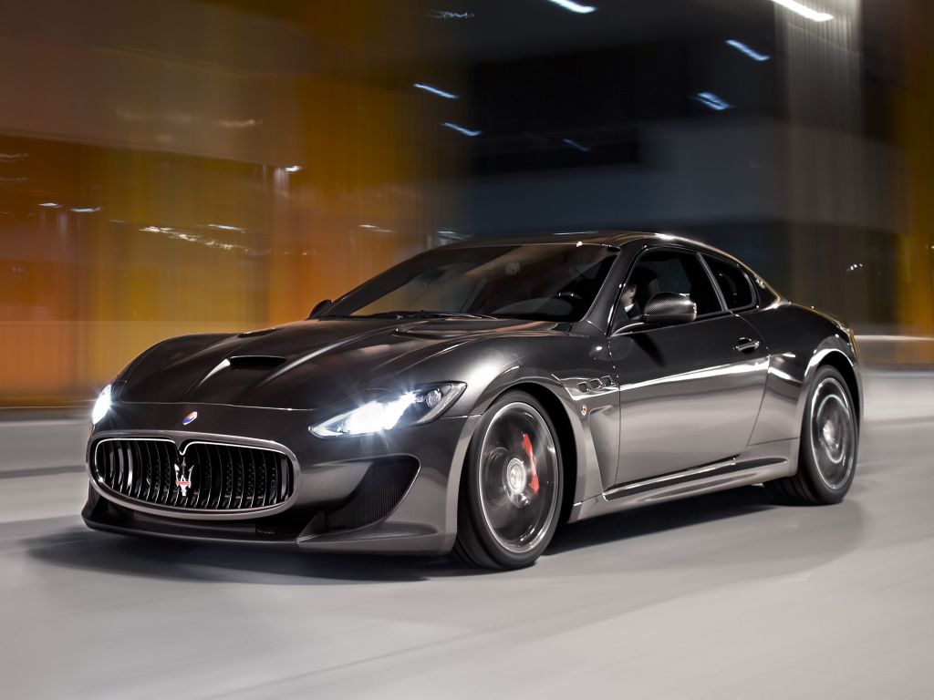 MASERATI GranTurismo MC Stradale 2+2