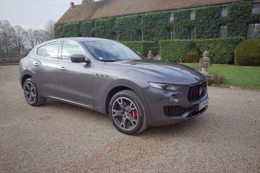 MASERATI Levante S