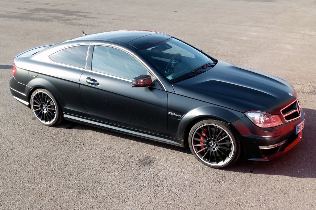 MERCEDES C63 AMG Coupé