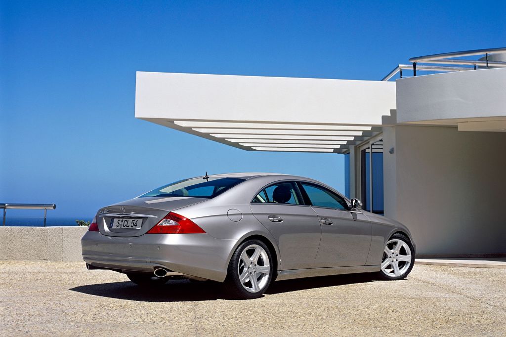 MERCEDES CLS