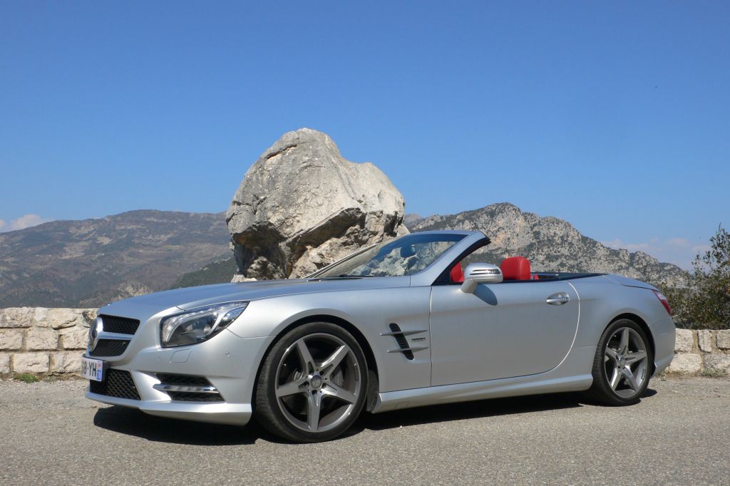 MERCEDES SL500 (R231)