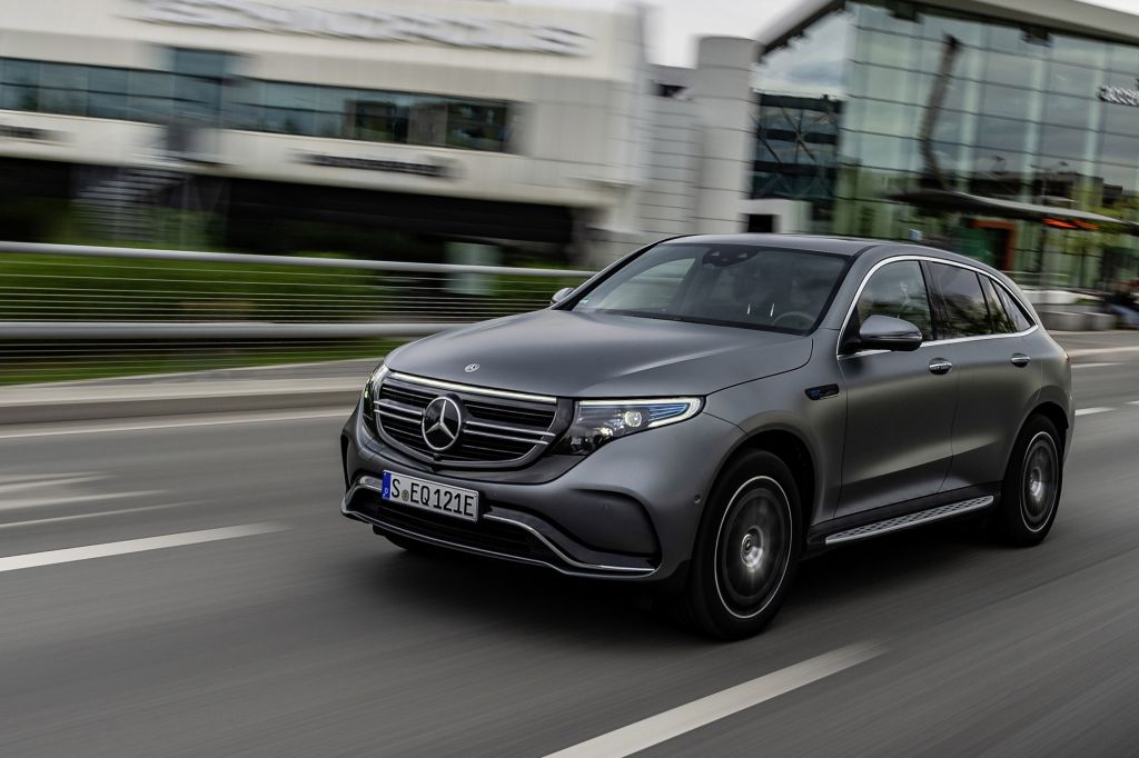 MERCEDES EQC 400 4Matic AMG Line