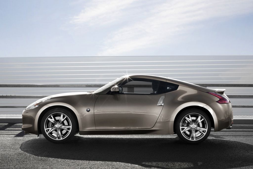 NISSAN 370Z V6 3.7