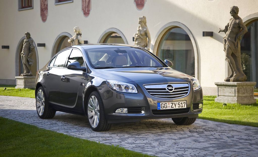 OPEL Insignia