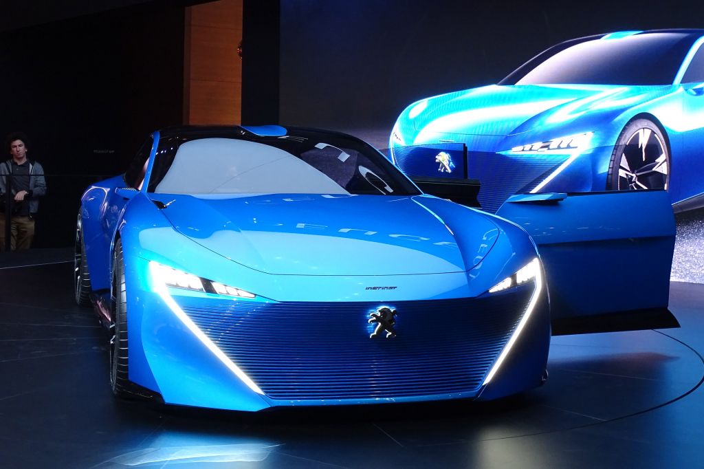 PEUGEOT Instinct Concept