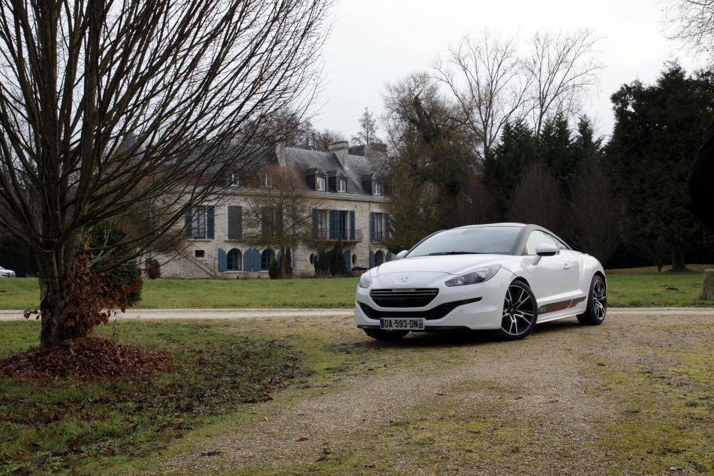 PEUGEOT RCZ R