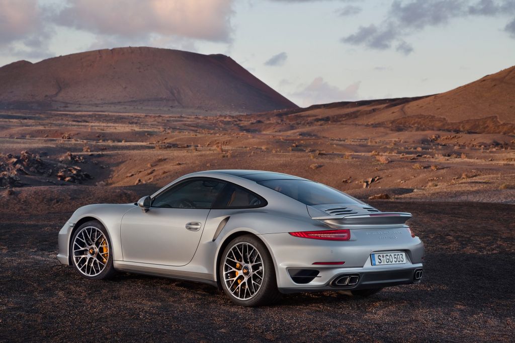 PORSCHE 911 Turbo S (991)