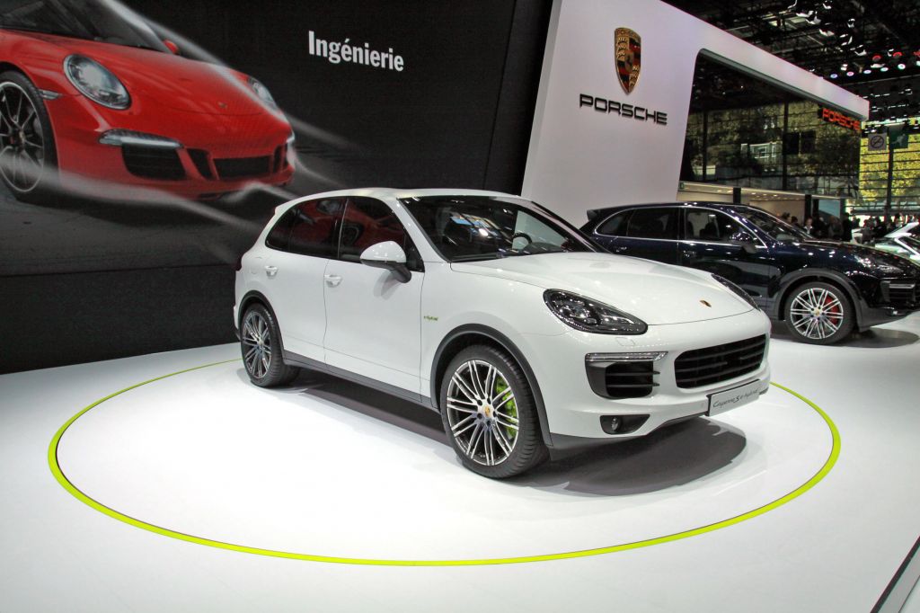 PORSCHE Cayenne 2014 restylé