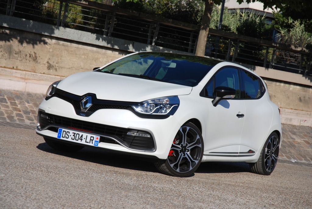 RENAULT Clio 4 RS Trophy 2015