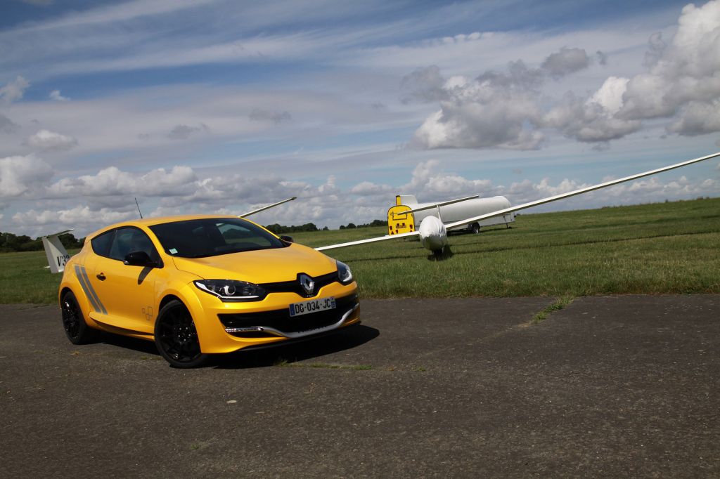 RENAULT Mégane III RS 275 Trophy