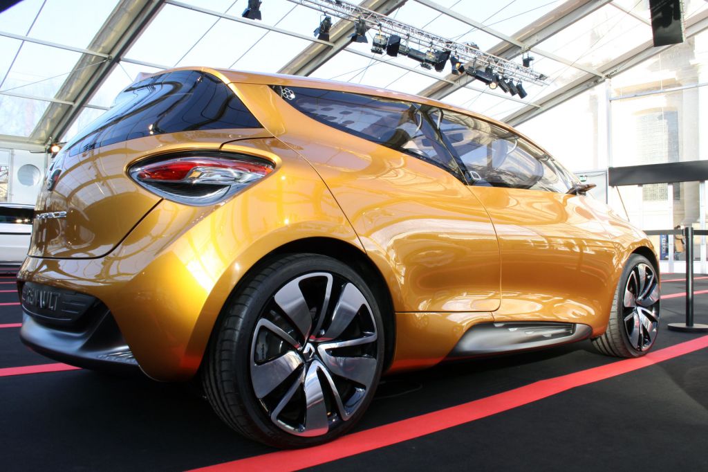 RENAULT R-Space Concept