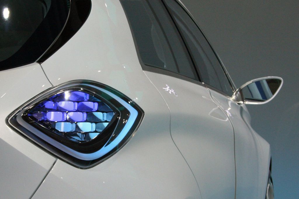 RENAULT ZOE Preview