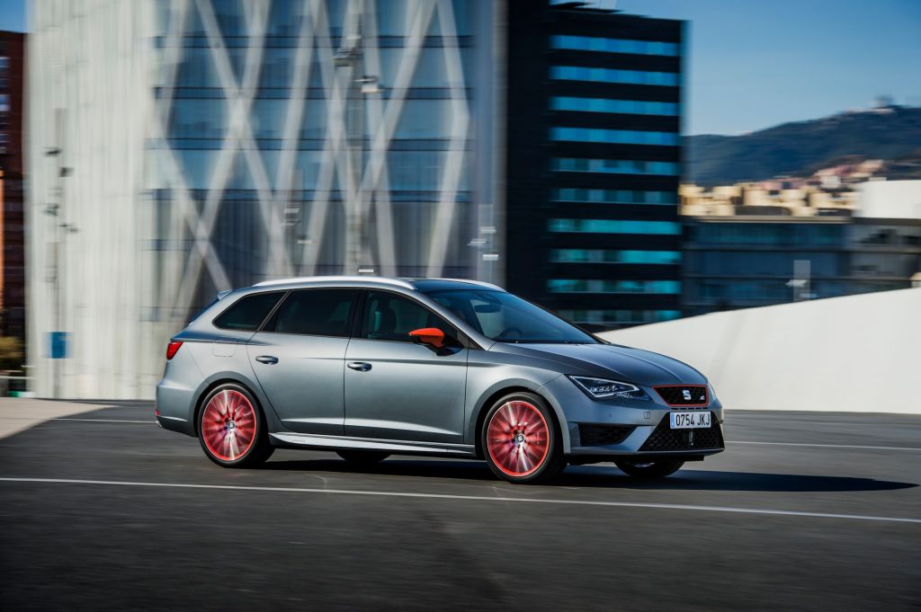 SEAT Leon ST Cupra 290