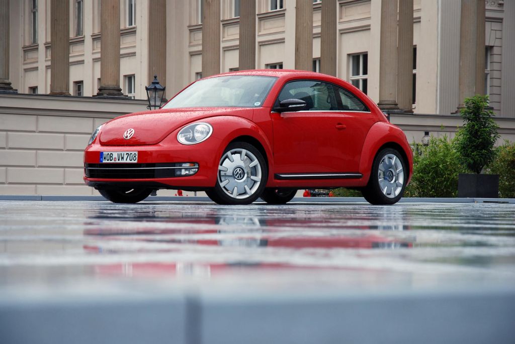 VOLKSWAGEN Beetle