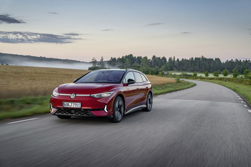 VOLKSWAGEN ID.7 Tourer GTX