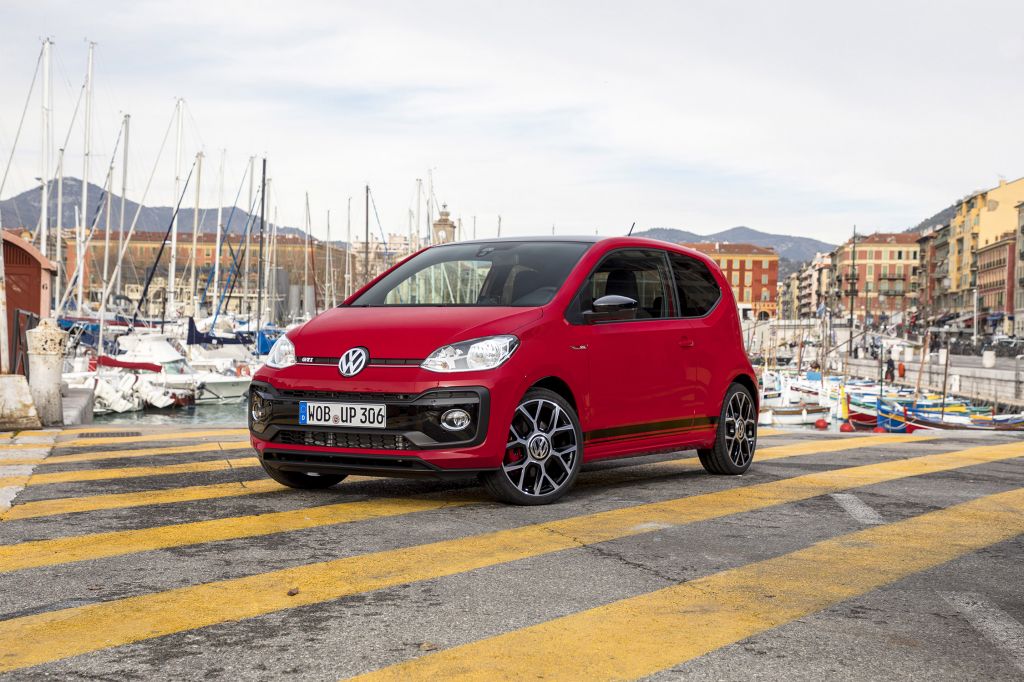 VOLKSWAGEN Up! GTI