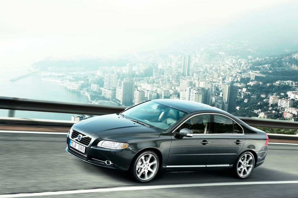 VOLVO S80 D5 205 ch