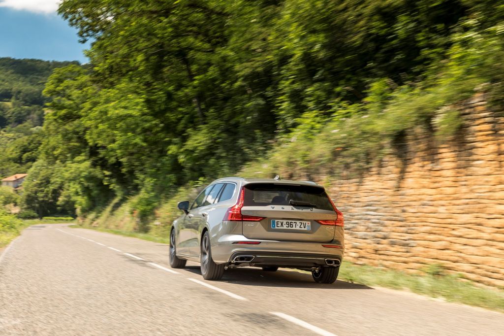 VOLVO V60 D4 Geartronic 8 Inscription Luxe