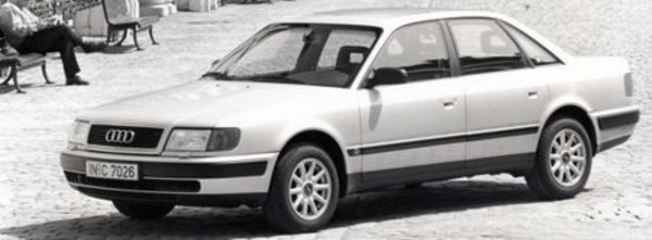 Audi 100, 1990