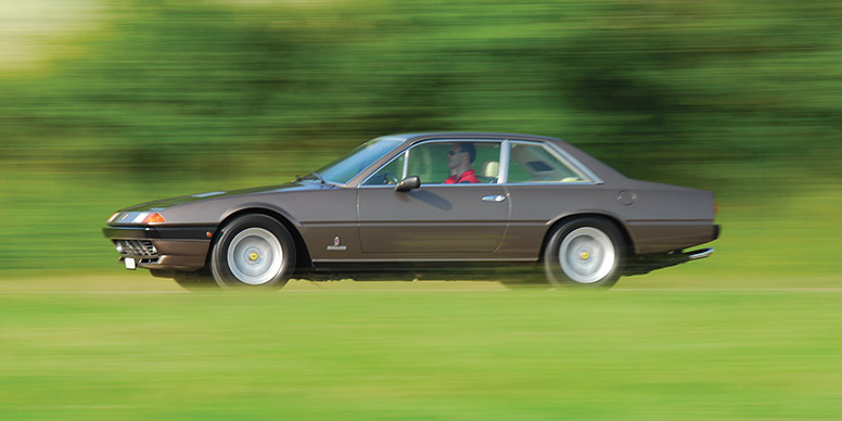 FERRARI 400 et 412 (1976 - 1989)