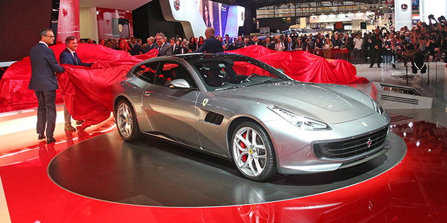 FERRARI GTC4 Lusso T