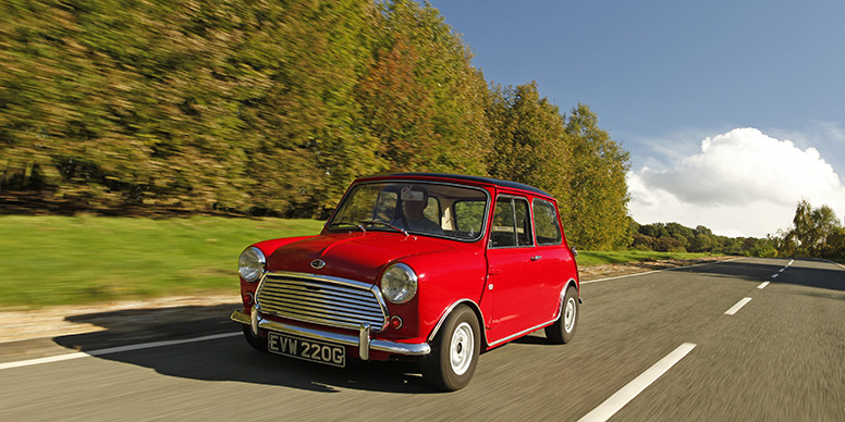 MINI CLASSIQUE Cooper (1961 - 2000)