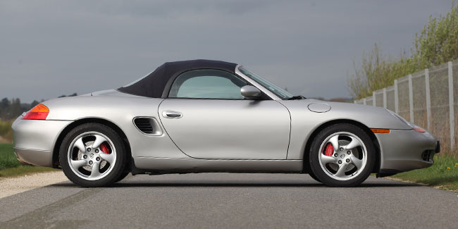 PORSCHE Boxster S (Type 986)