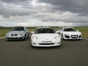Trois V8 au coude à coude