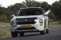MITSUBISHI Outlander PHEV Instyle+