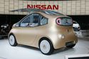 NISSAN Nuvu