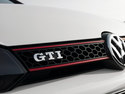 VOLKSWAGEN Golf GTI DSG