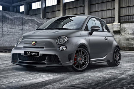 Fiche technique ABARTH 695 1.4 T-Jet 190 ch Biposto