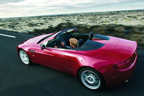 Aston Martin V8 Roadster