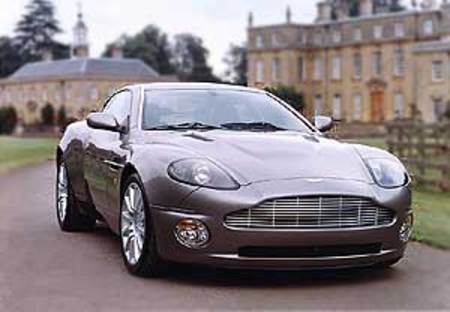 ASTON MARTIN 